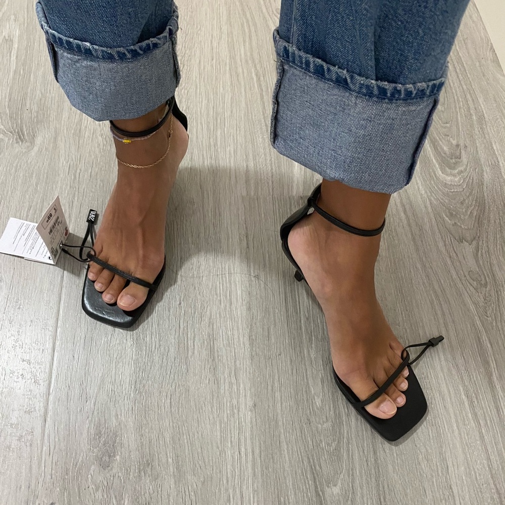 BRAND NEW ZARA SANDAL